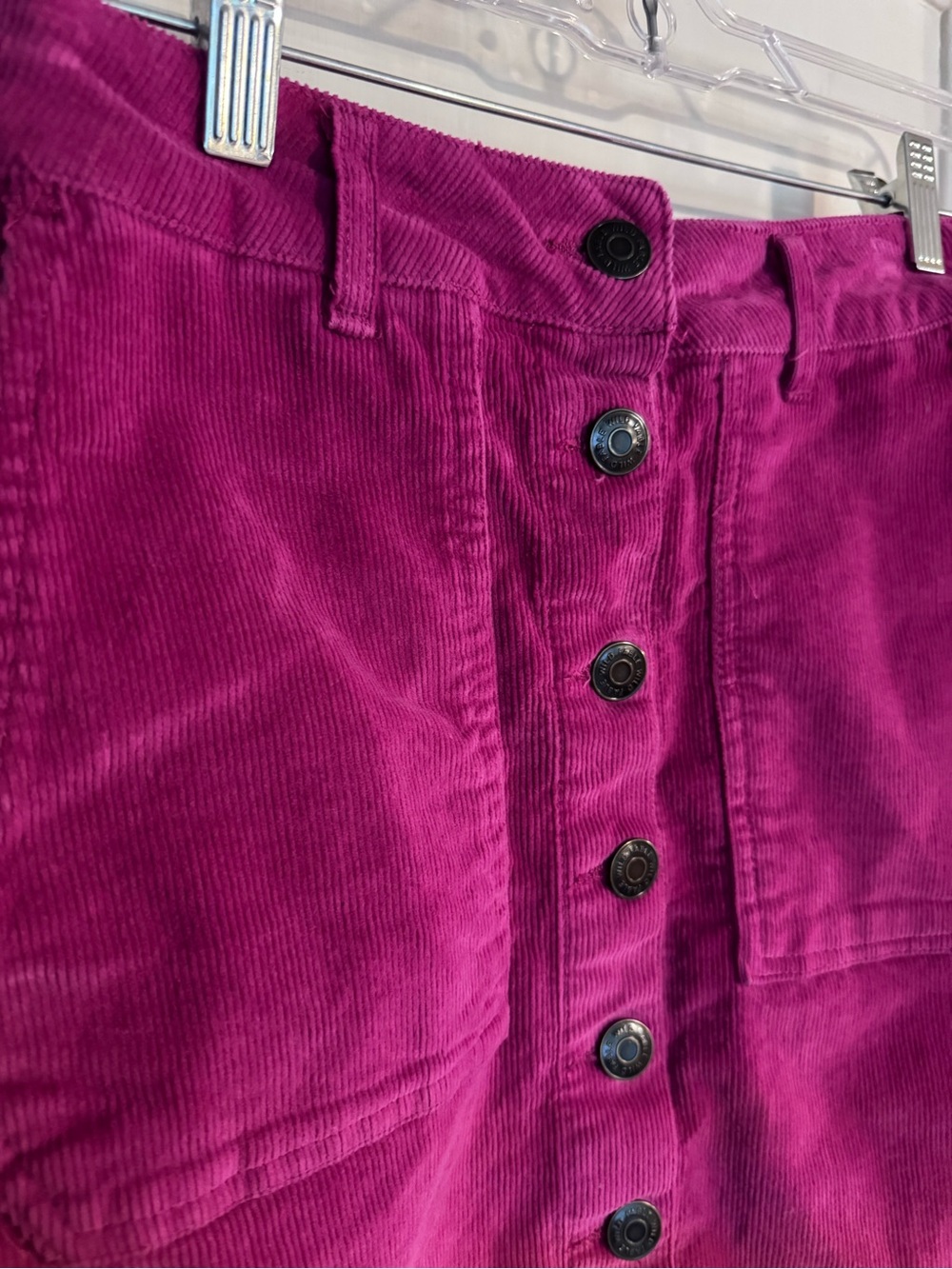 Wild Fable Button-Front Magenta Corduroy Mini Skirt Size 6 - Picture 2 of 7